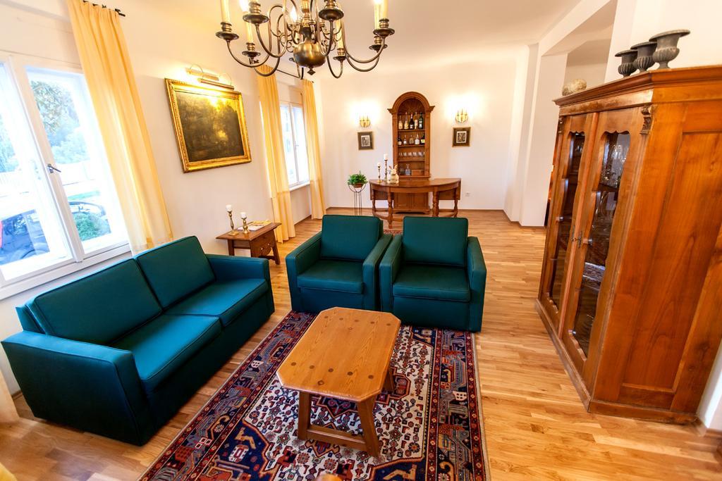 Engels Landhaus Suite Mörbisch am See Eksteriør billede
